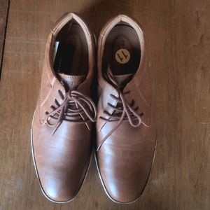Tommy Hilfiger dress shoes